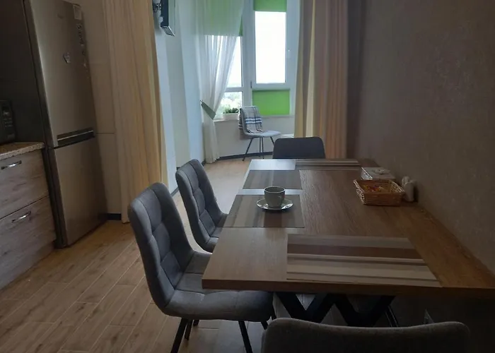 2 Platana Apartman *