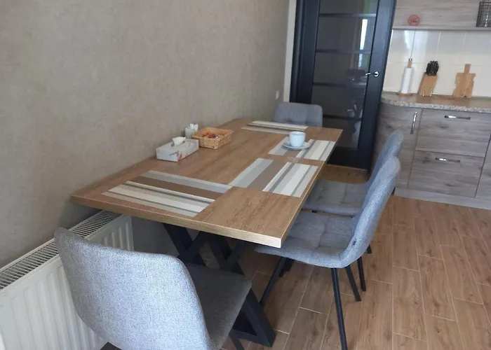 2 Platana Apartment Odesa