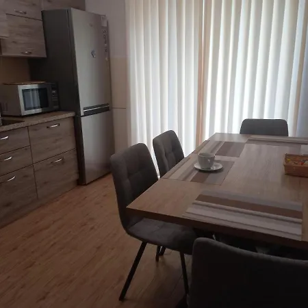 Apartman 2 Platana *